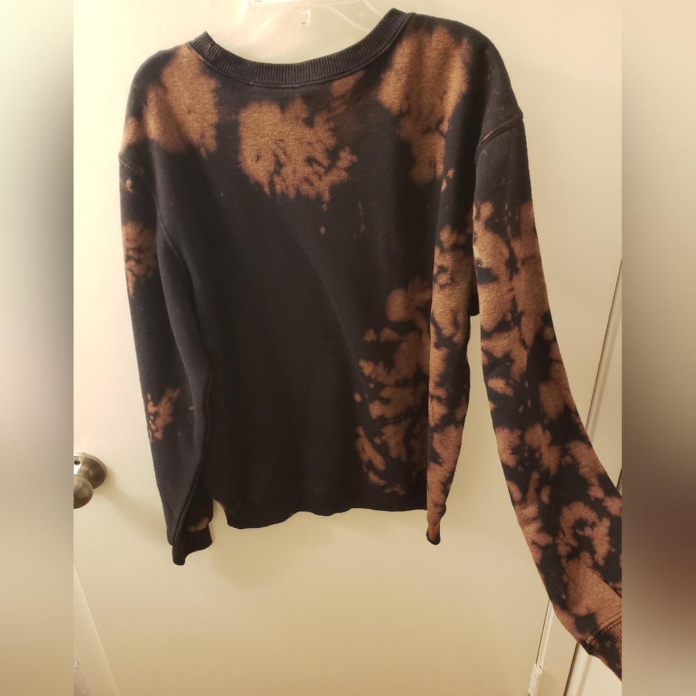 The Simpsons Treehouse of Horror sweater - Picture 3 of 5